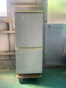 不用品回収で処分する冷蔵庫の画像